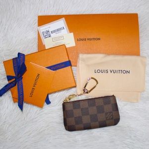 🍾HPx2🌸 Louis Vuitton Key Pouch Damier Ebene